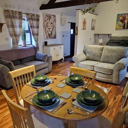 Joiners Arms - Studio Apartments سوق درايتون المظهر الخارجي الصورة