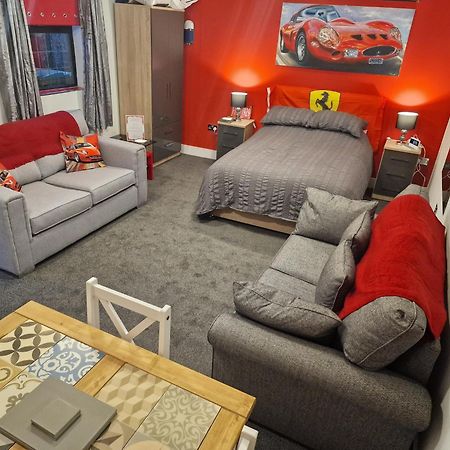 Joiners Arms - Studio Apartments سوق درايتون المظهر الخارجي الصورة